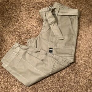 BANANA REPUBLIC GREEN COTTON PANTS.SIZE 12Petite SIX POCKETS. ATTACHED BELT. NWT